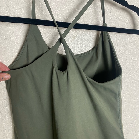 Halara Everyday Softlyzero Crossback Dress with pockets, shorts and sports bra - Picture 2 of 6